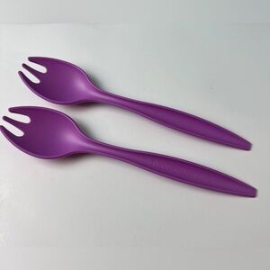 Tupperware Allegra Salad Tongs Serving Set 12” Forks Set of 2 Purple
